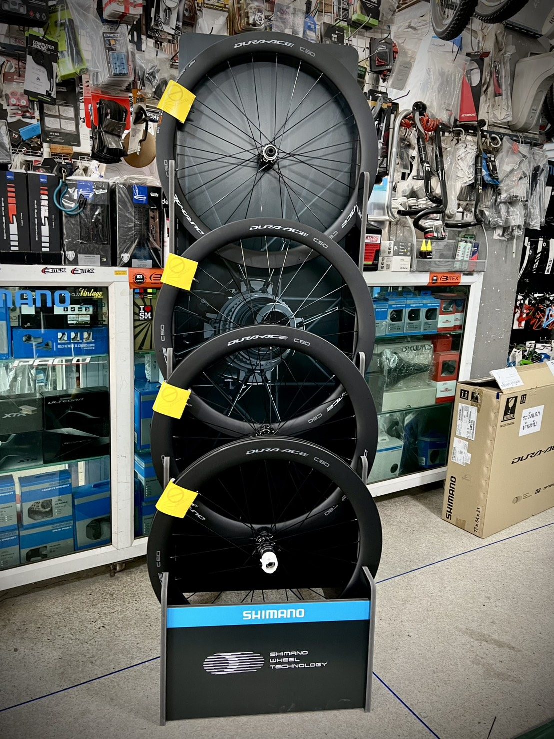 ล้อ Shimano Dura-Ace C50 ที่ร้านพงศ์ไบค์